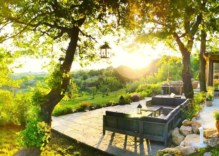 Nyaraló Privater Rueckzugsort In Den Bergen In Suedfrankreich By Interhome