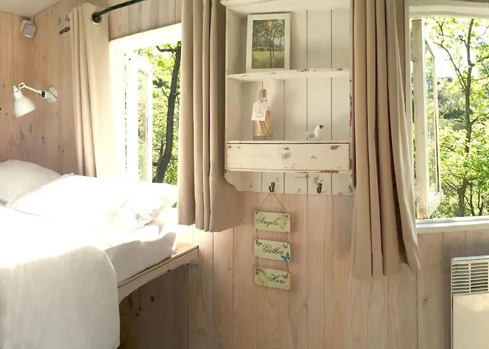 Privater Rueckzugsort In Den Bergen In Suedfrankreich By Interhome Nyaraló