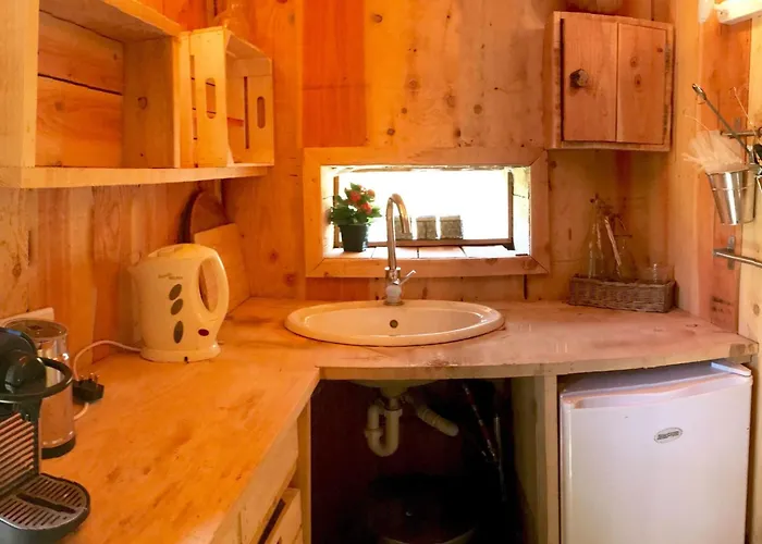 Privater Rueckzugsort In Den Bergen In Suedfrankreich By Interhome Nyaraló *
